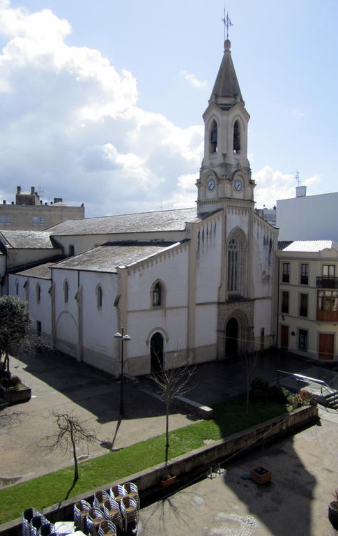 Hostal Linares Ribadeo Exterior foto